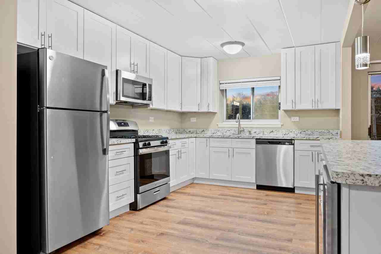 2900 S Lincoln Ave - Photo 5 of 12