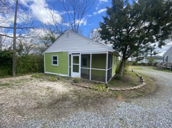 207 North Irving Avenue - Photo 2 of 16