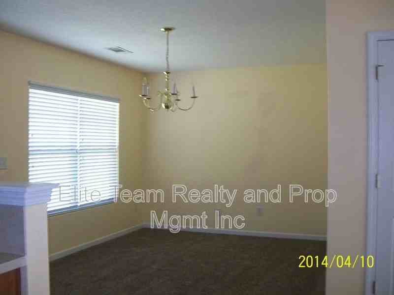 1732 Carmenet Ln - Photo 3 of 11