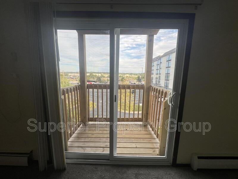 2222 Independence Ln #8 - Photo 3 of 13