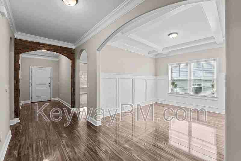 716 Herrington Dr - Photo 6 of 41