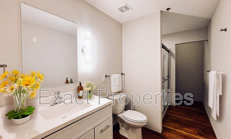 800 Broadway Blvd - Photo 3 of 9