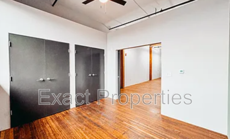 800 Broadway Blvd - Photo 7 of 9