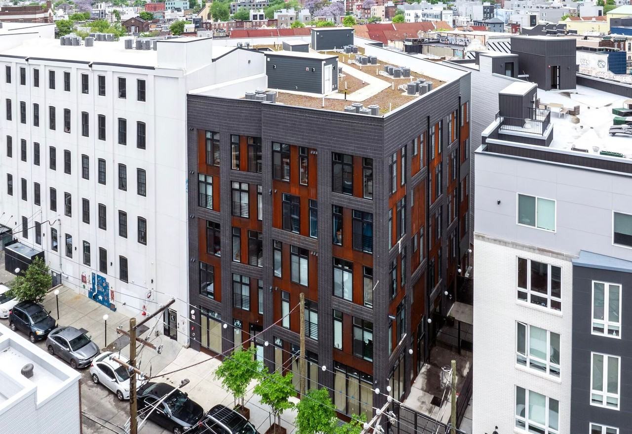 The Bromley Loom House - Photo 5 of 49