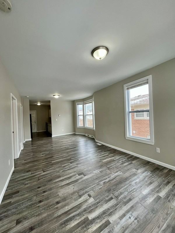 13128 Balsam St - Photo 4 of 15