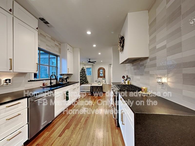 5346 Vanderbilt Ave - Photo 7 of 29