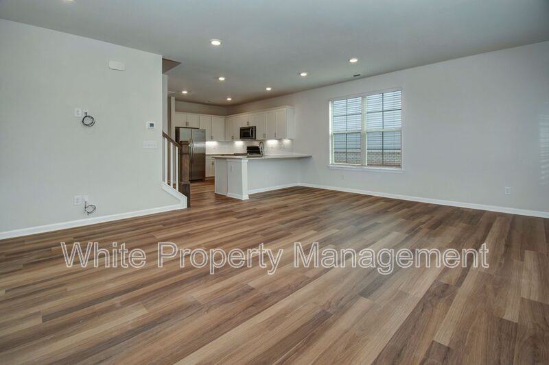 3130 Glenn Hope Way - Photo 2 of 24