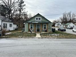 featured image of 2312 Poplar St