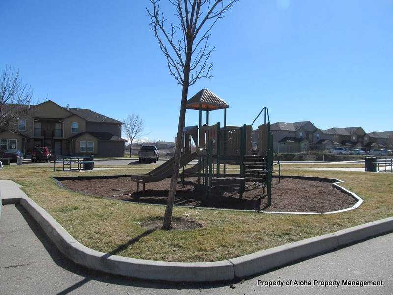 1049 W Pine Ave #3 - Photo 2 of 16