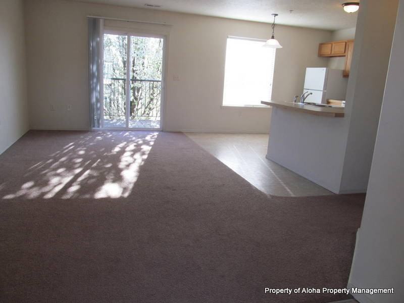 1049 W Pine Ave #3 - Photo 3 of 16