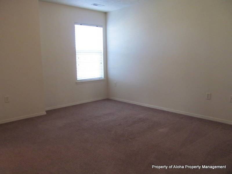 1049 W Pine Ave #3 - Photo 7 of 16