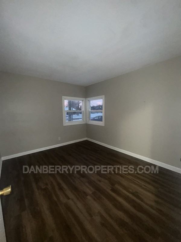 220 N Main St - Photo 7 of 7