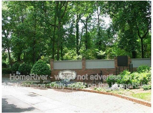 129 Warm Springs Cir - Photo 2 of 28