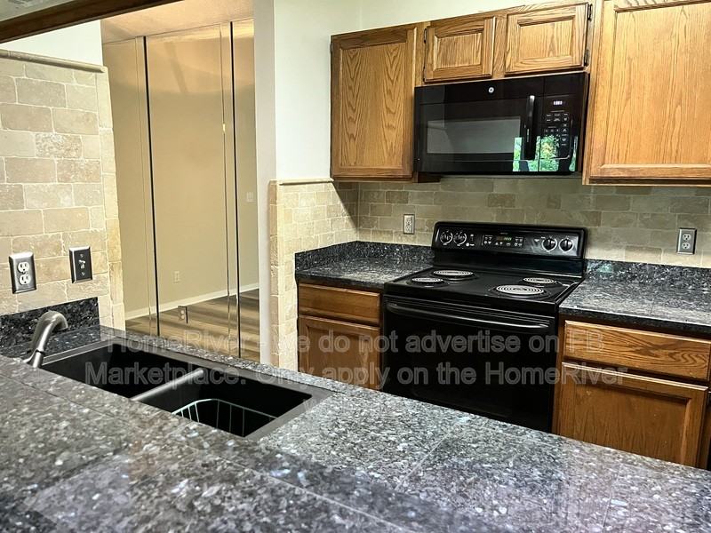 129 Warm Springs Cir - Photo 2 of 29