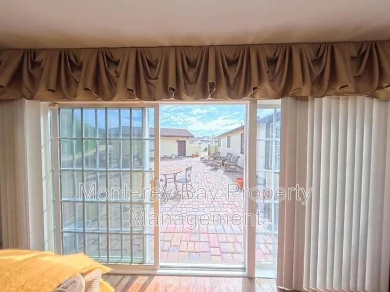 1976 Grandview St - Photo 7 of 15