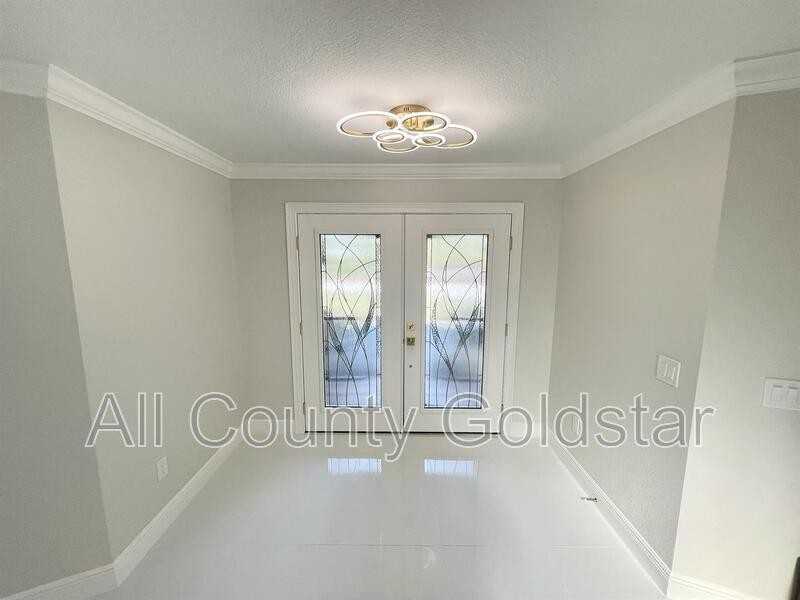 1487 Keyway Rd - Photo 2 of 25