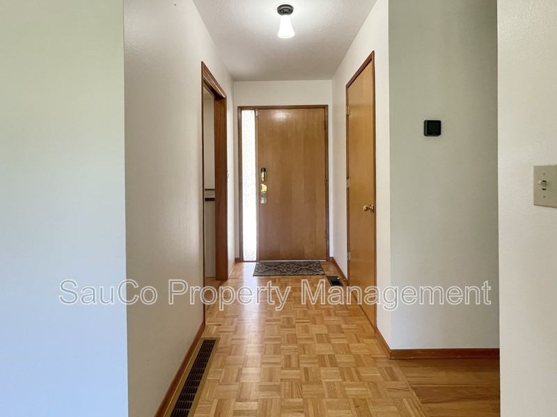 5751 Ne Lisbon Way - Photo 3 of 43