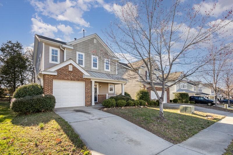 13716 Riding Hill Ave - Photo 2 of 20