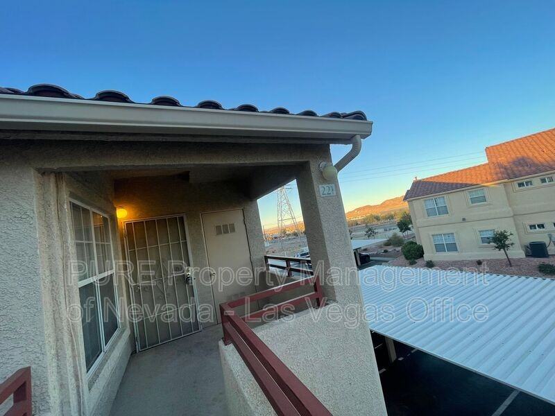 520 Arrowhead Trl #221 - Photo 4 of 29