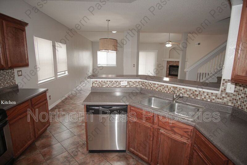 1532 Century Plant Dr - Photo 6 of 33