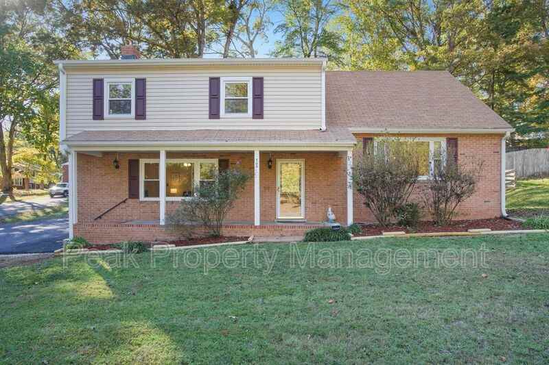 700 Brantley Rd - Photo 2 of 37