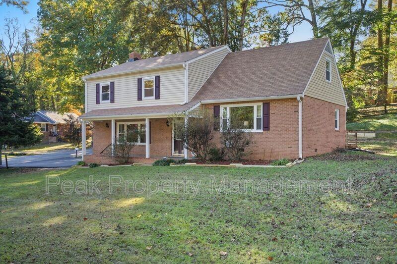 700 Brantley Rd - Photo 3 of 37