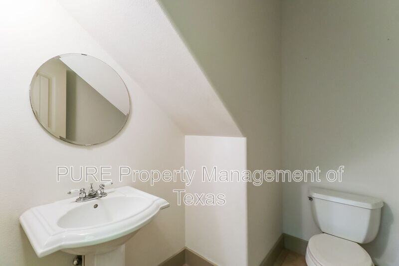 1212 Woodland Ave #A - Photo 6 of 21