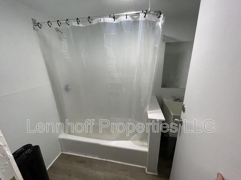 383 Haverhill St - Photo 3 of 4