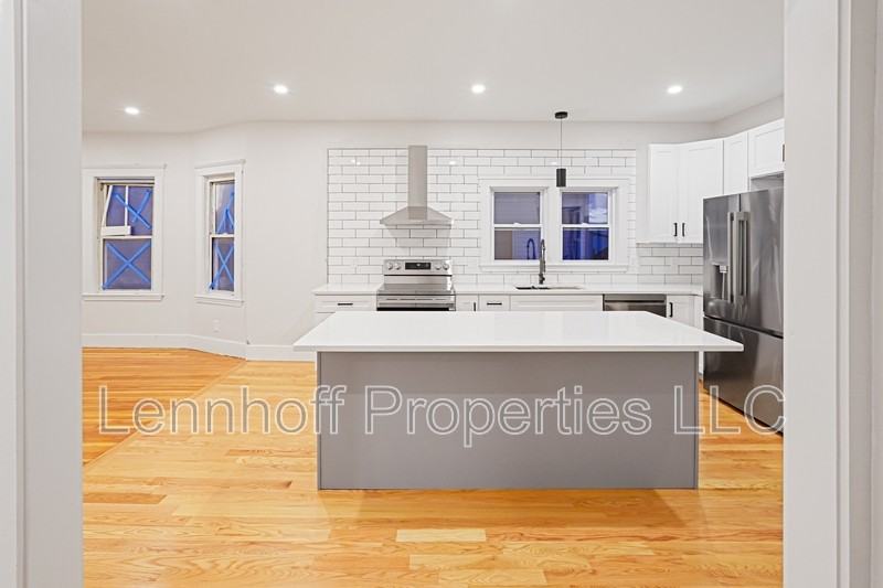 28 Clark St - Photo 2 of 15