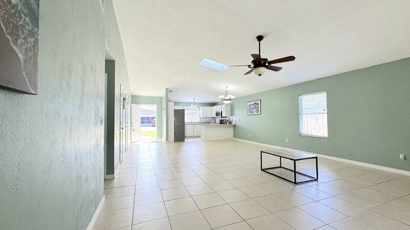 1467 Bay Grove Dr - Photo 7 of 22