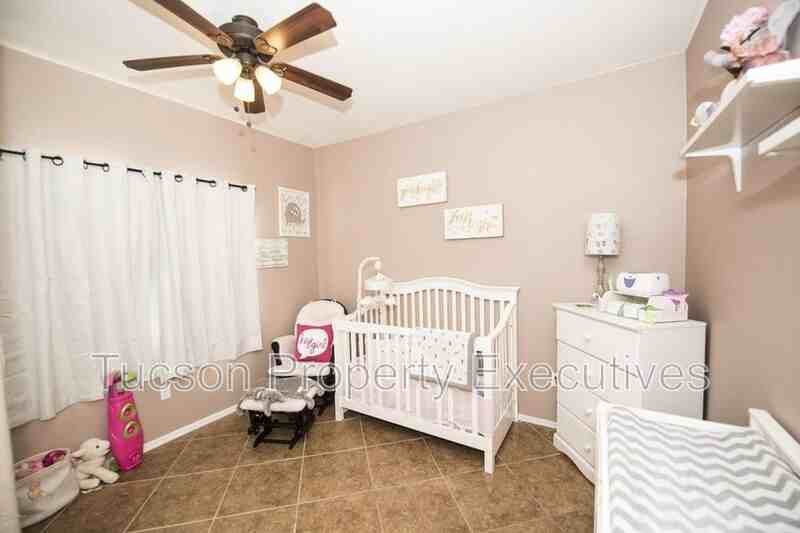 12700 N Rodeo Land Ave - Photo 5 of 12