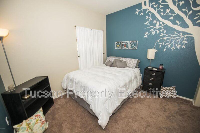 12700 N Rodeo Land Ave - Photo 7 of 12