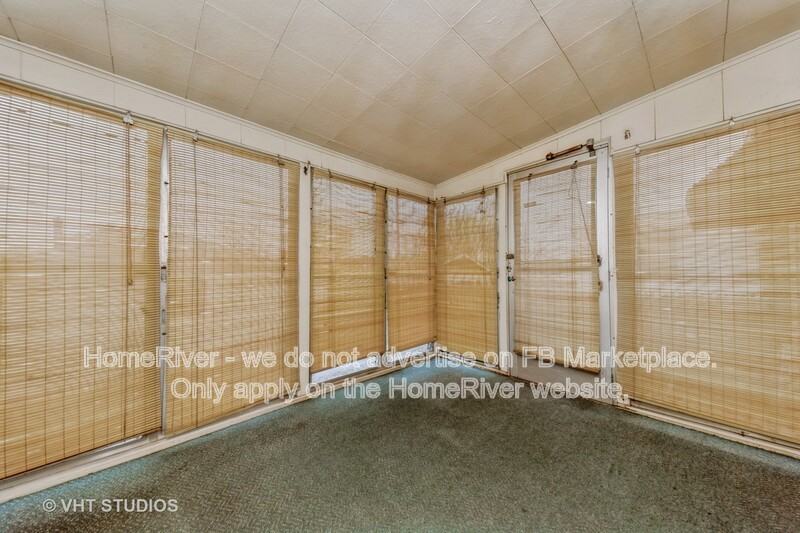 8135 S Albany Ave - Photo 4 of 25