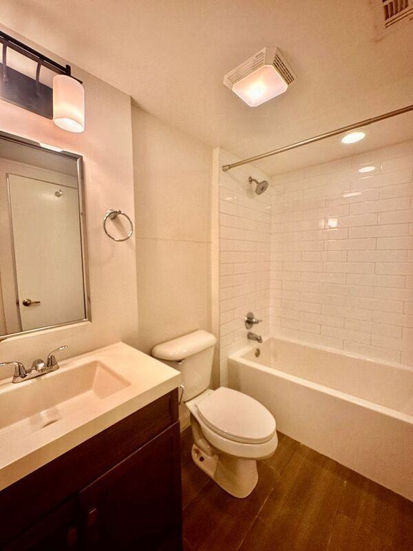 620 Opelousas Ave #202 - Photo 6 of 11