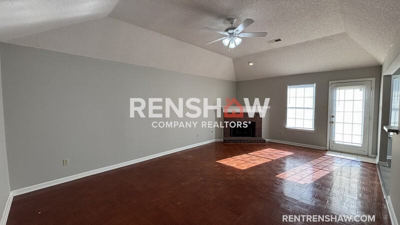 1164 Breezy Valley Dr - Photo 3 of 21