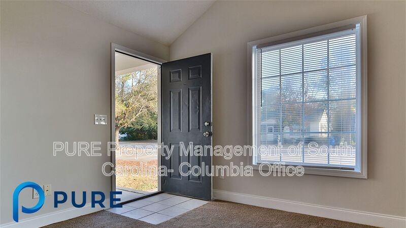 1722 Smith Dr - Photo 4 of 46