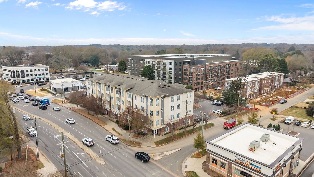 Park at Drexel - Photo 2 of 37