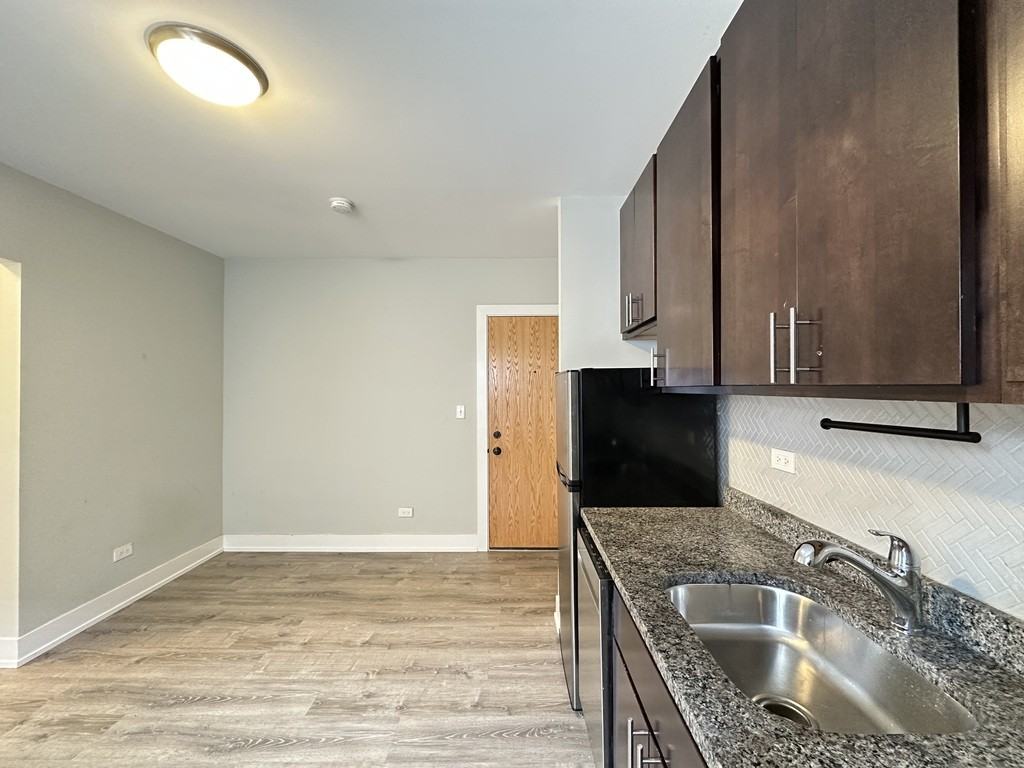 4295 W Belden Ave #B206 - Photo 5 of 21