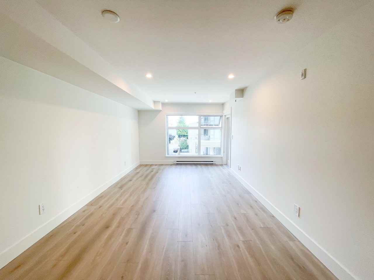 1456 Johnston Road #206 - Photo 6 of 12