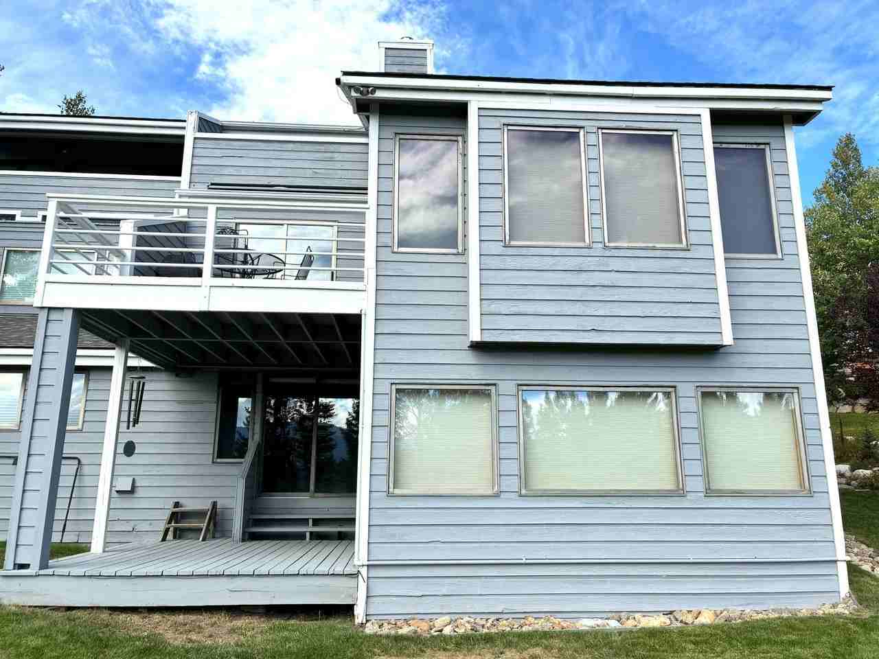 374 Ensign Dr Unit B - Photo 3 of 50