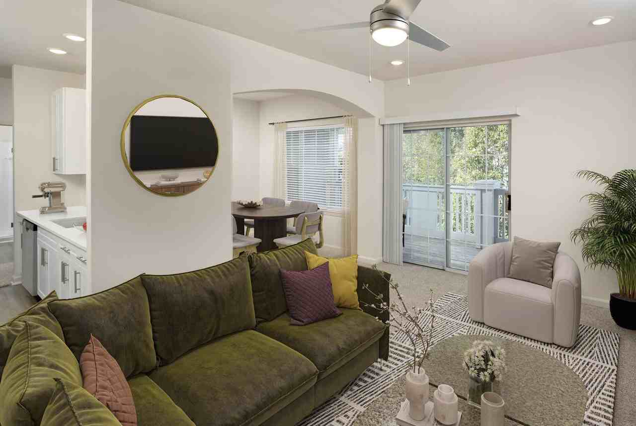 Camden Governors Village - Photo 4 of 52