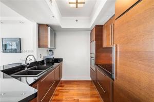 featured image of 450 Alton Rd #1610