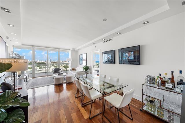 450 Alton Rd #1610 - Photo 5 of 31