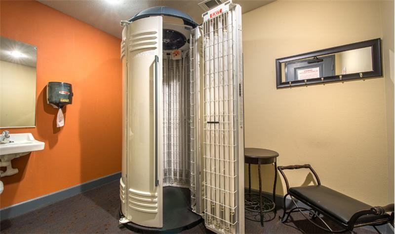 2612 Ross Ave #B7-9 - Photo 7 of 20