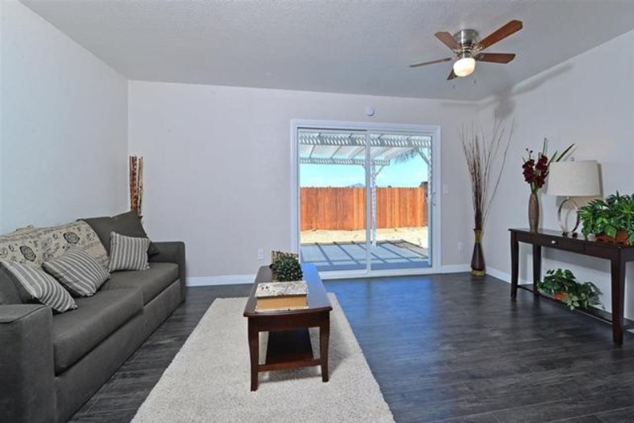 7530 Bronte Pl - Photo 3 of 13