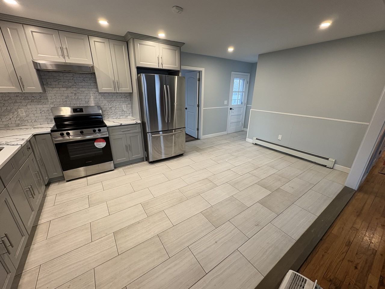 16 Arrowhead Drive - Photo 3 of 10