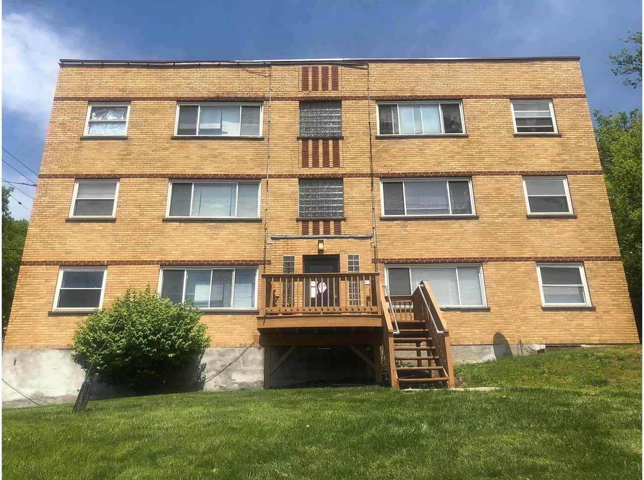 Lowell 596 - Photo 4 of 12