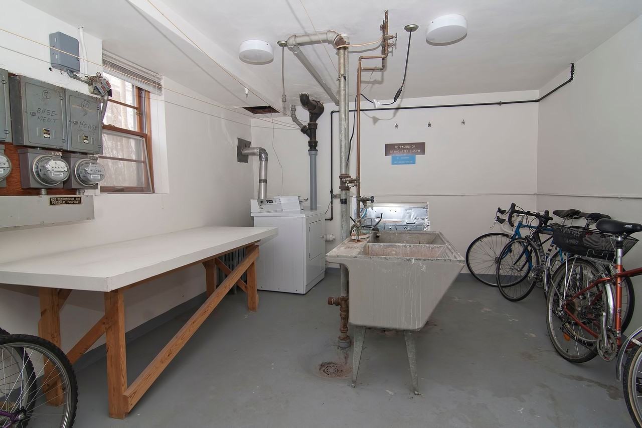 3523 Grand Ave S - Photo 2 of 18