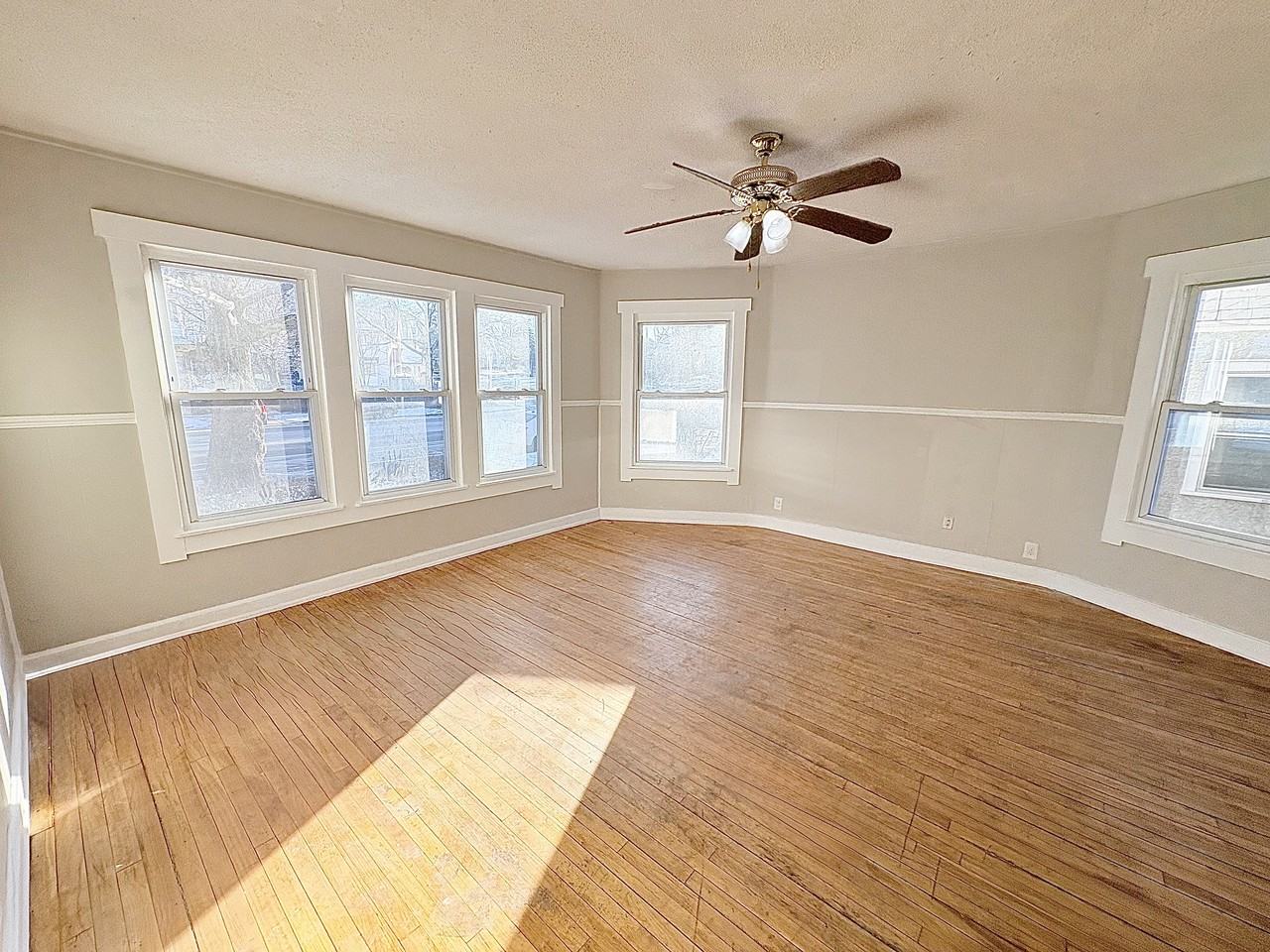 174 Fort Pleasant Avenue #1 - Photo 4 of 22