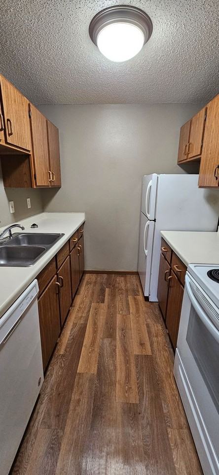 Park Village Apartments - Photo 7 of 16